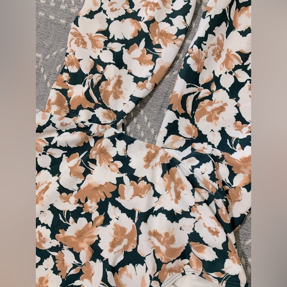 Abercrombie & Fitch One-Piece High Leg Cheeky Halter Cross Top Swimsuit Medium - Picture 6 of 9